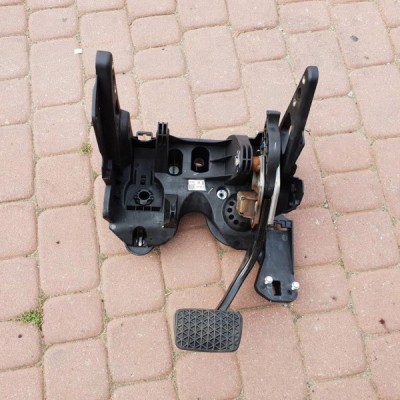 Pedał pedały europa Opel Astra K V 39023899