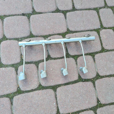 Listwa wtryskowa paliwowa Opel Astra K 12684252