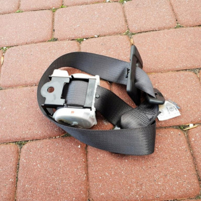 Pas tył tylny środkowy Opel Insignia 13267143