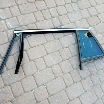 Uszczelka zgarniacz szyba tył Astra K 2016r