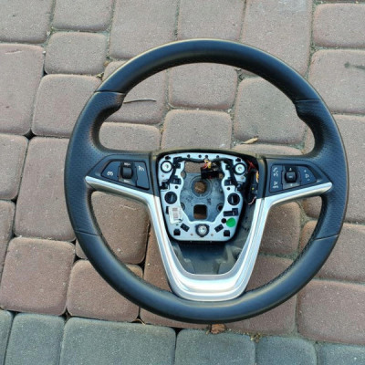 Kierownica Opel Insignia skóra wentylowana 188
