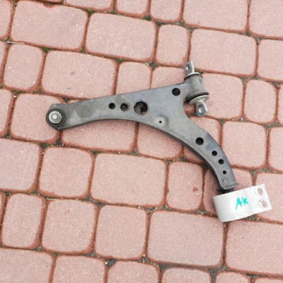 Wahacz przedni dolny lewy Opel Astra K V 39021472