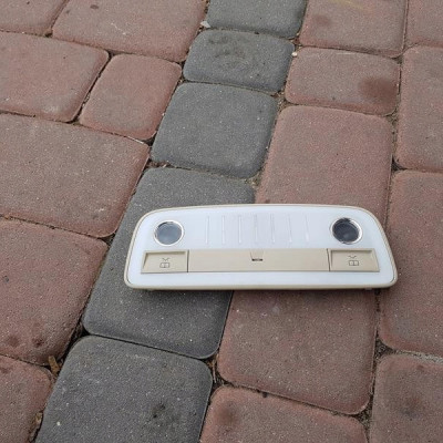 Lampka podsufitki Mercedes W218 CLS A2128205001