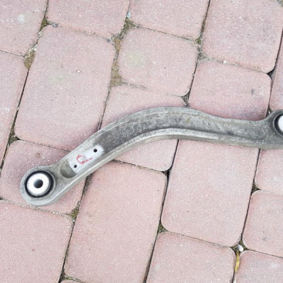 Wahacz tył tylny prawy sanki Mercedes W218 CLS