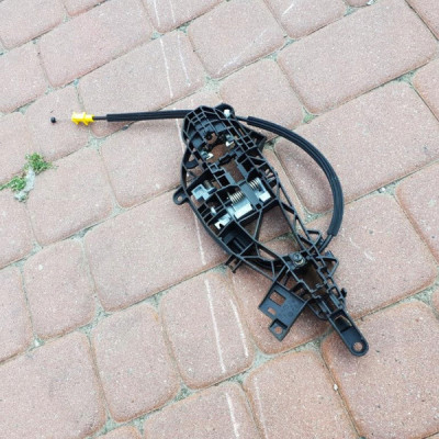 Podstawa klamki tył Opel Astra 5 V K 13506037