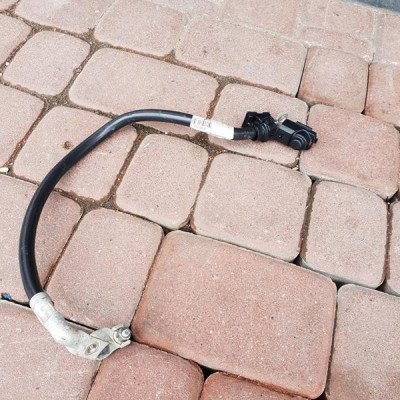 Klema wiązka minusowa Opel Astra K 39023856