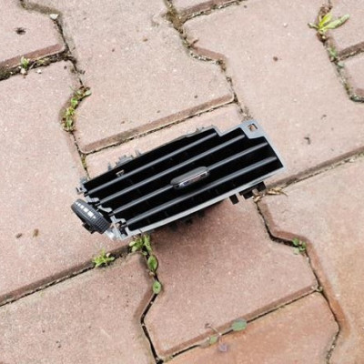 Kratka nawiew nadmuch Opel Astra K 39046555