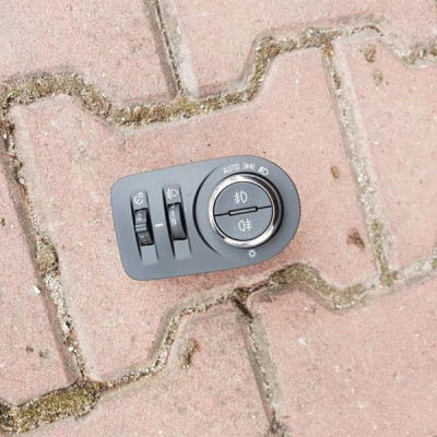 Przełącznik włacznik świateł Opel Astra K 13493476