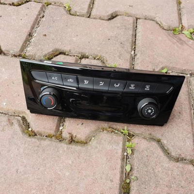 Panel klimatyzacji Opel Astra K V 39042438