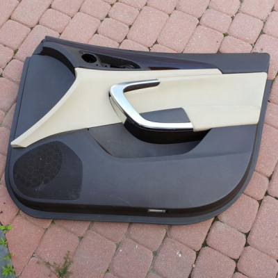 Boczek przód OPEL INSIGNIA kremowy skóra 414