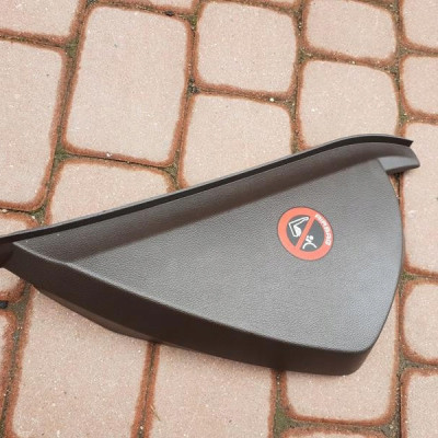 Boczek plastik konsoli lewy Opel Insignia 13275264