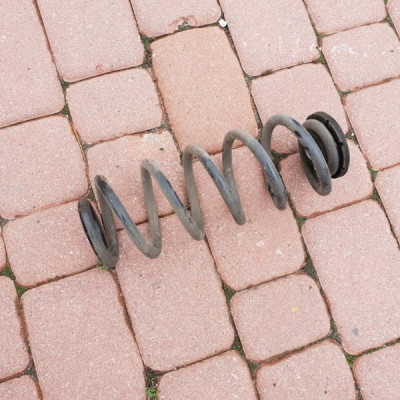 Sprężyna tył tylna ozn. AAVL Opel Astra K 5 V 2016