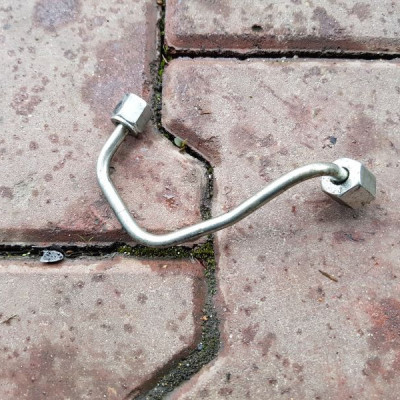 Przewód rurka wąż paliwowy Opel 55594498