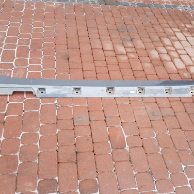 Próg listwa progowa Passat B8 2017r 3G0853858