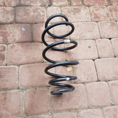 Sprężyna przód przednia Opel Insignia AAHL