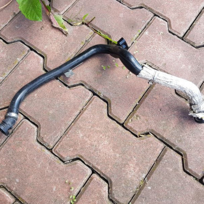 Przewód wąż rura OPEL OPC 5556463