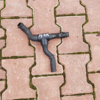 Wąż Przewód Rura Wody Opel Astra J OPC 656563897