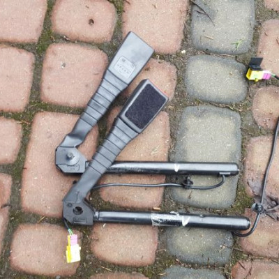 Napinacz napinacze pasów Vectra C Signum