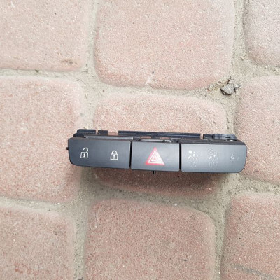 WLACZNIK AWARYJNYCH PANEL OPEL INSIGNIA 13324594