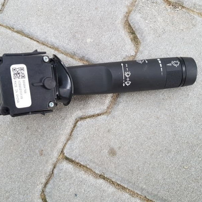 Przełącznik wycieraczek Opel Insignia 95994799