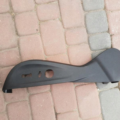 Obudowa osłona fotela Opel Zafira C 13399736