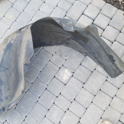 NADKOLE TYL BMW 5 E60 E61 SEDAN 17370110