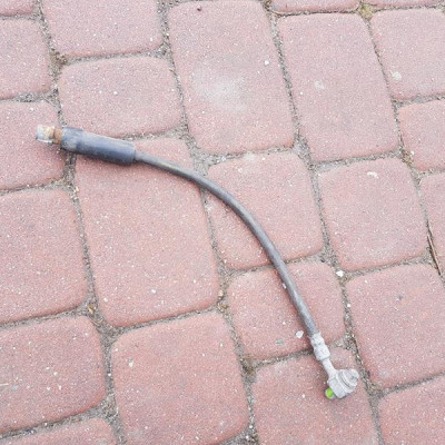 Zacisk tył przewód ABS Opel Zafira C Astra J IV