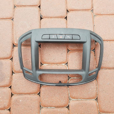 Panel obudowa nawigacji radia Opel Insignia LIFT
