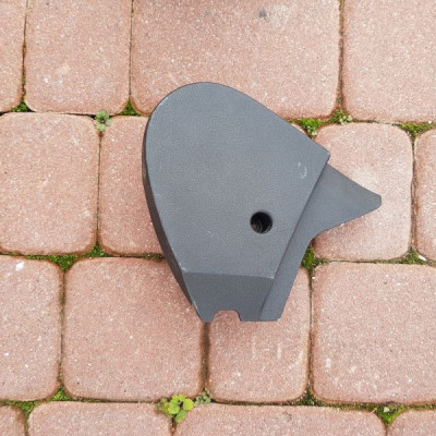 Osłona fotela lewa Opel Astra J IV 13257163