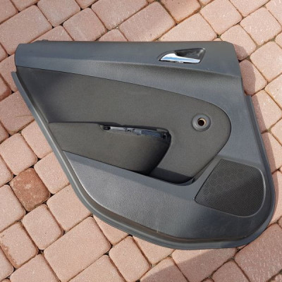 Boczek tapicerka drzwi Ople Astra J IV 4 13258679