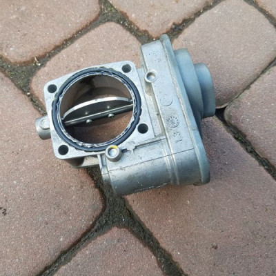 Przepustnica Opel Astra H Corsa D 1.7 B09288011