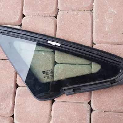 Szyba szybka przód Opel Astra J IV 4 GTC 3D 2011r