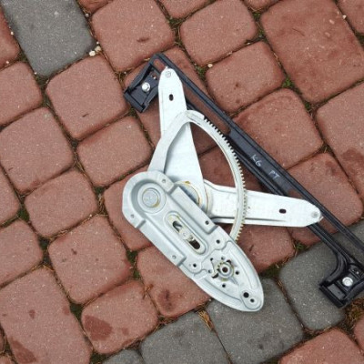 Podnośnik szyby mechanizm FORD KUGA Prawy tył