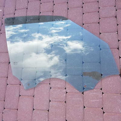 Szyba przód przednia Opel Zafira C TOURER 2014