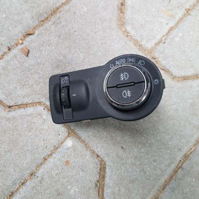 Przełącznik świateł OPEL INSIGNIA 13268698