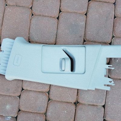 Obudowa słupka środkowa Opel Insignia 13221245