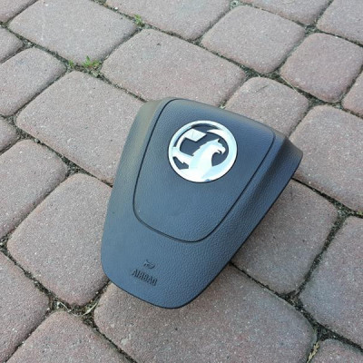 Podsuzka AIRBAG brązowy Opel Insignia 13275648