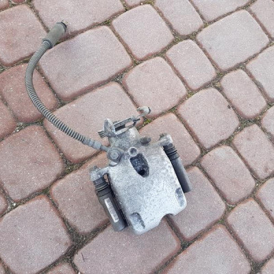 Zacisk tył tylny prawy Opel Insignia FL 39035603