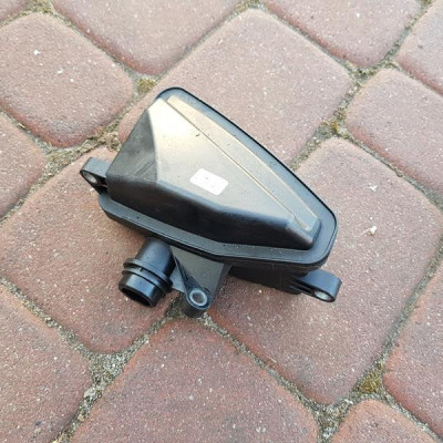 Odma podciśnienia Mercedes W218 CLS A642140087