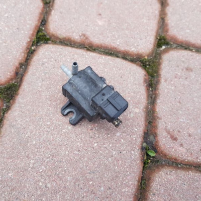 Zawór podciśnienia Opel Meriva A 55557829