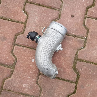 Rura przewód 55557697 1.6 TURBO Opel Corsa OPC