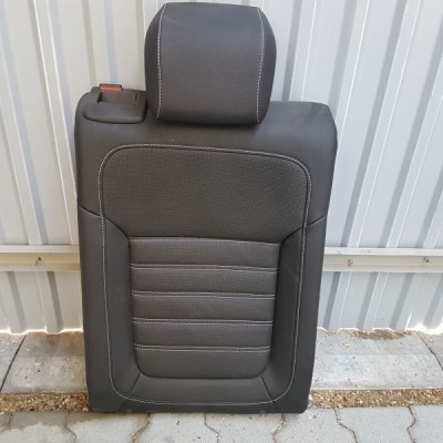 Kanapa tył tylna oparcie Opel Insignia OPC VXR