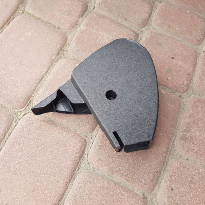 Obudowa osłona fotela Opel Insignia 13325205