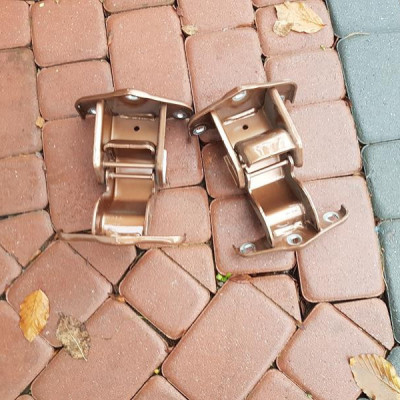 Zawias drzwi tył VIVARO TRAFIC III 904108626R