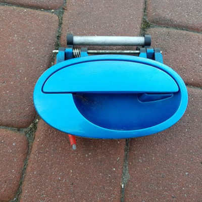 Klamka drzwi prawy tył Opel Meriva A 22175