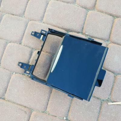 Popielniczka schowek Opel Insignia B 5446204