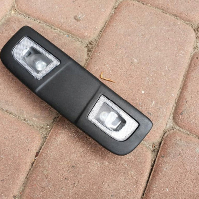 Lampka podsufitki Opel Insignia B 39114118