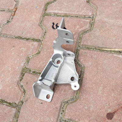 Łapa mocowanie Movano Master 2.3DCI 922377470R