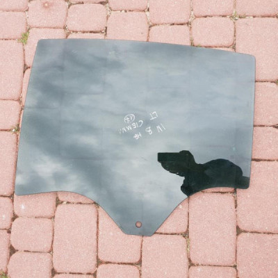 Szyba tył tylna ciemna Opel Insignia B 2017r