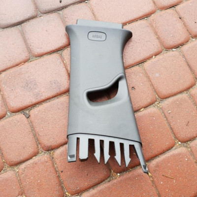 Obudowa osłona słupka lewa Insignia B 17r